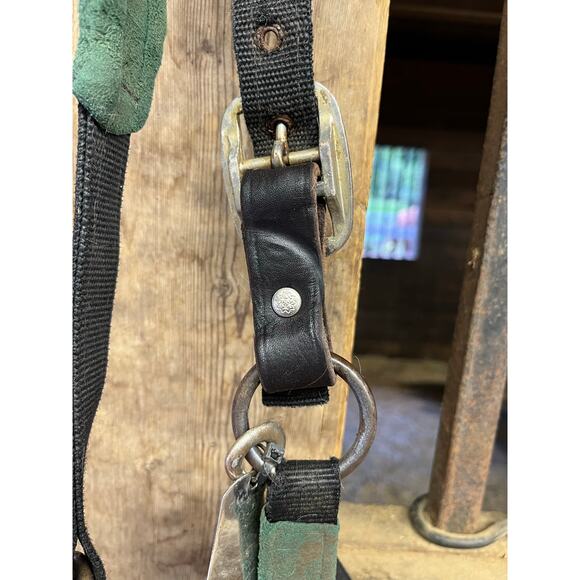 SmartPak Fleece Padded Breakaway Horse Halter - Picture 3 of 5